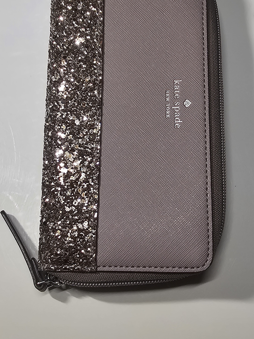 Kate Spade New York Women's Taupe/Silver Glitter Stripe Zip-Around Wallet NWOT
